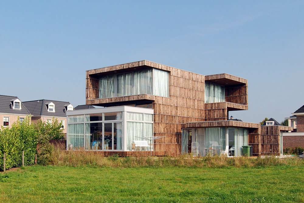 2 picture 2350 4.jpg 1600x1200 vila welpeloo